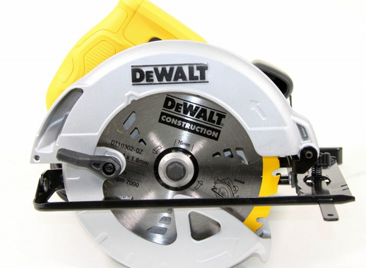 Циркулярная пила Dewalt DWE560 184 мм, 1350 Вт